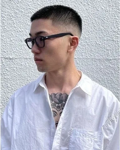 Mid Taper Fade Edgar