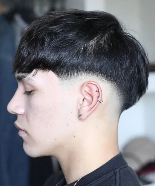 Blowout taper fringe haircut