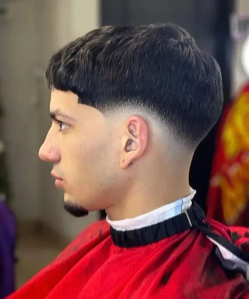 Short Hair Blowout Taper